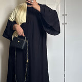 ROBE À VOLANT [NOIR]